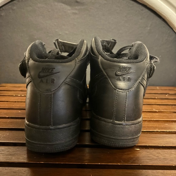 Nike Men's Black Air Force 1s High-Top Sneakers Size 10.5 - Picture 8 of 10